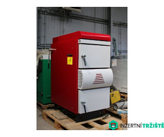 Moderní kotel na dřevo 25 kW